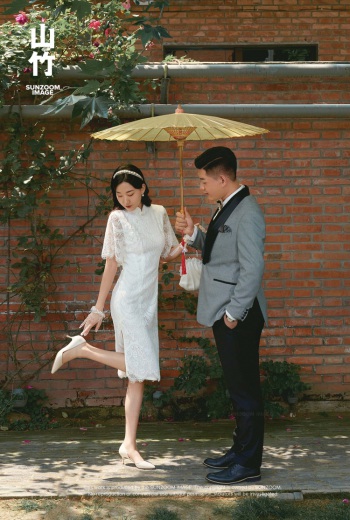 Mr.Ma＆Ms.Liu